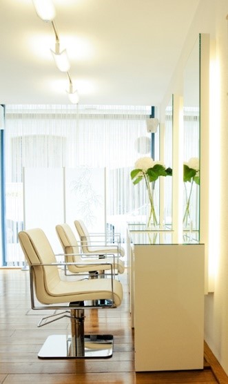 Guter Friseur in München - Unique Friseure München